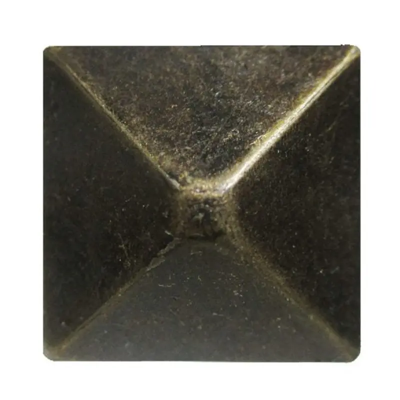 Glimmer #80 Pyramid Nail 80/BX Head Size: 3/4" Nail Length:5/8"