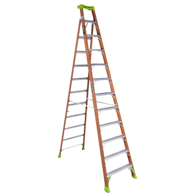 LADDER IA FBRGLS CRS-STEP 12FT