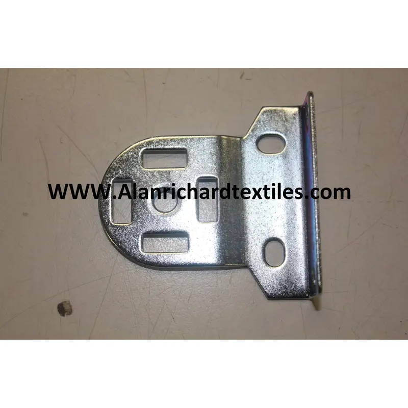 Rollease Skyline Standard Bracket #660: 1-1/2" Projection (pair)White