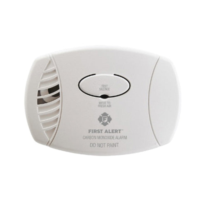 FIRST ALERT 1042411 Carbon Monoxide Alarm with Battery Backup, (2) 9 V Batteries, Plug-In Power Source, 85 dB